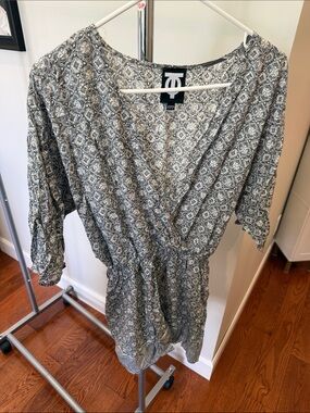 Tribal Gray Printed Wrap Romper